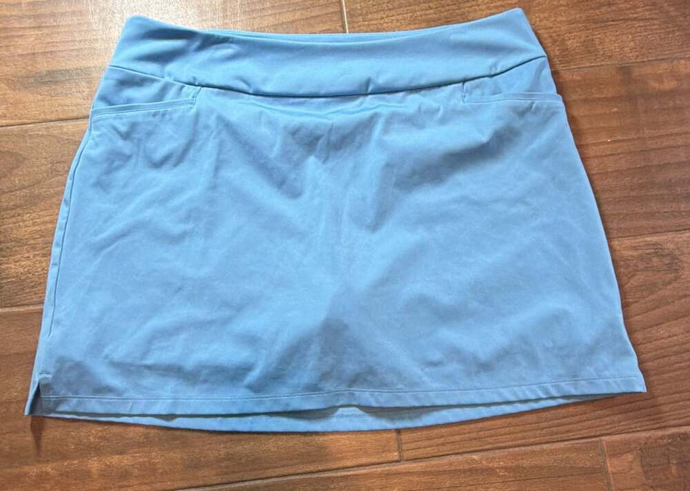 Adidas Women's Light Blue Golf Skort Size XL 15.5 Inches